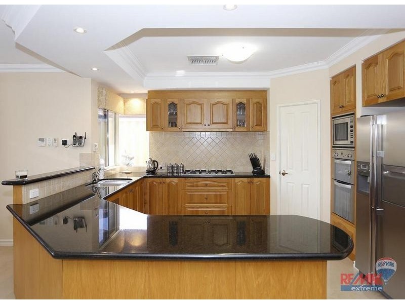 7 Antalya Vista, Iluka WA 6028