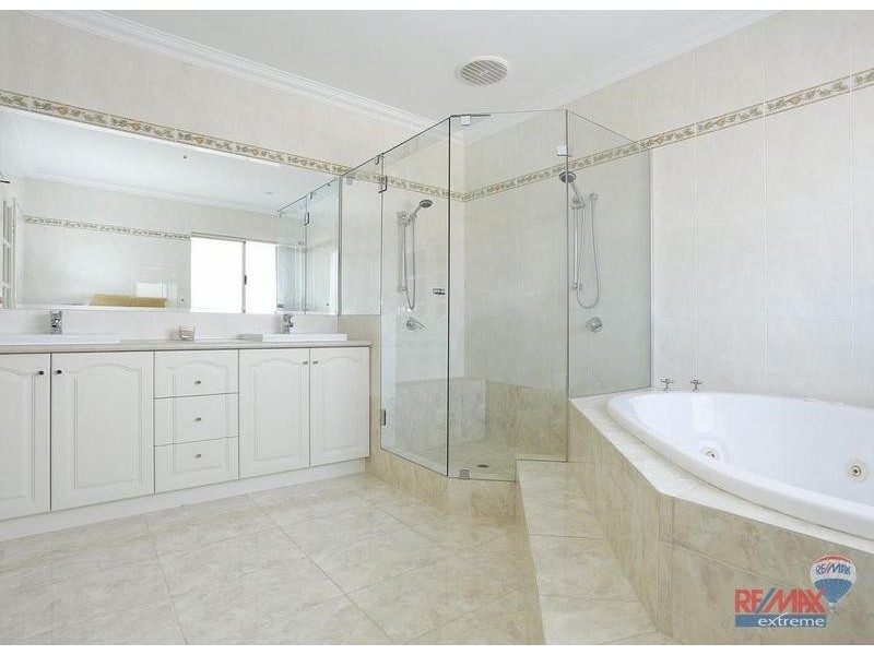 7 Antalya Vista, Iluka WA 6028