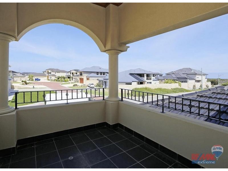 7 Antalya Vista, Iluka WA 6028