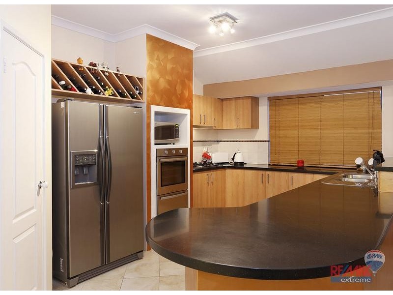 61 Shepperton Drive, Butler WA 6036