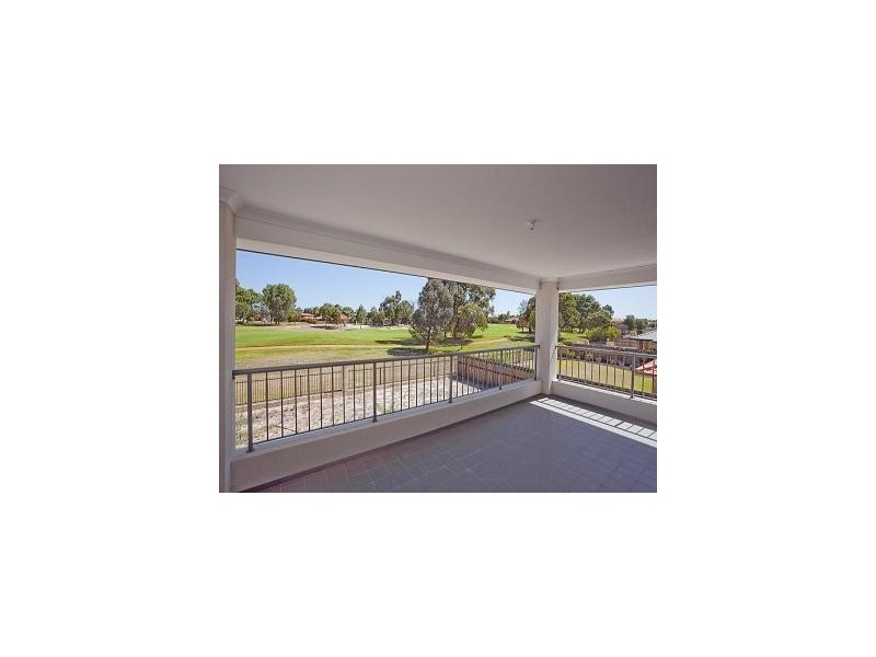 8 Longview Way, The Vines WA 6069