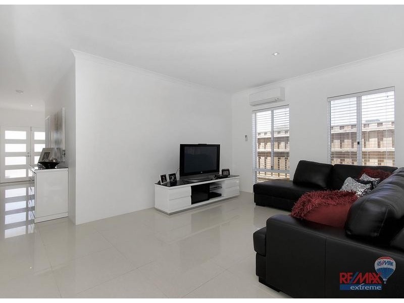 52 Lookout Drive, Yanchep WA 6035