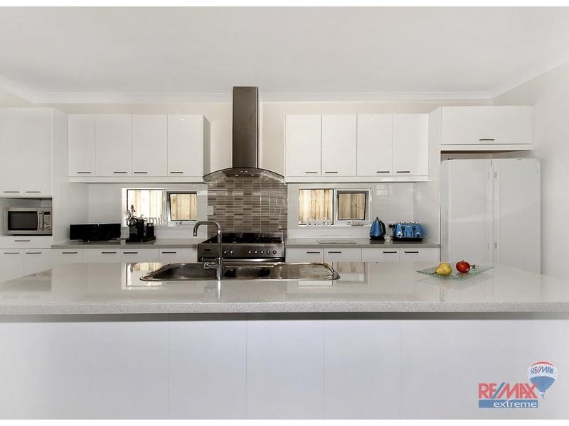 52 Lookout Drive, Yanchep WA 6035