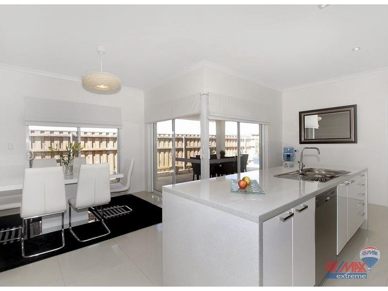 52 Lookout Drive, Yanchep WA 6035