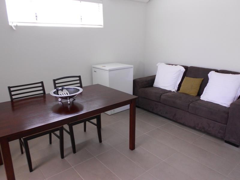 2/58 Barker Street, Belmont WA 6104