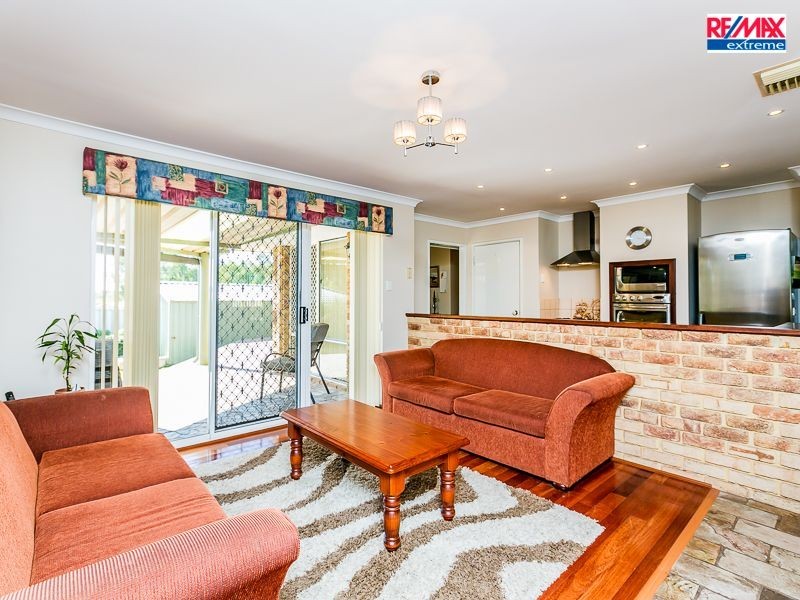 4 Carmen Ct, Joondalup WA 6027