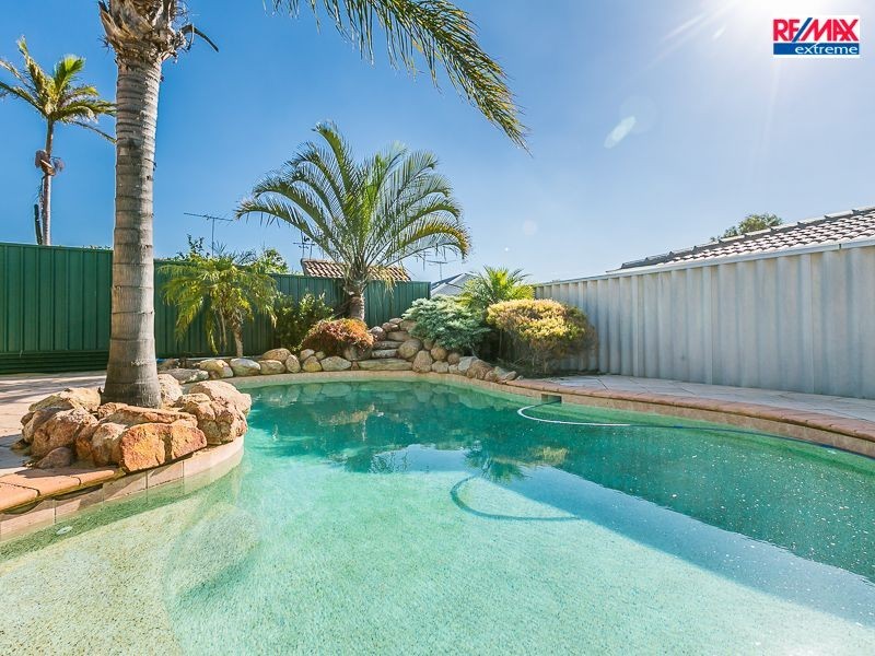 4 Carmen Ct, Joondalup WA 6027