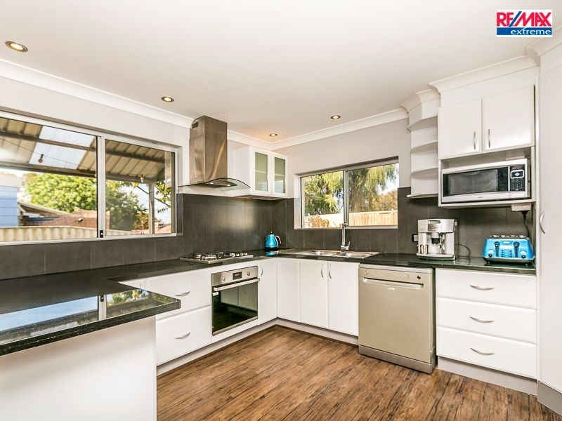 14 Trafford Court, Craigie WA 6025