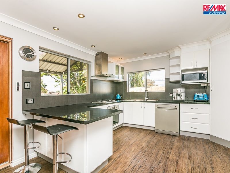 14 Trafford Court, Craigie WA 6025