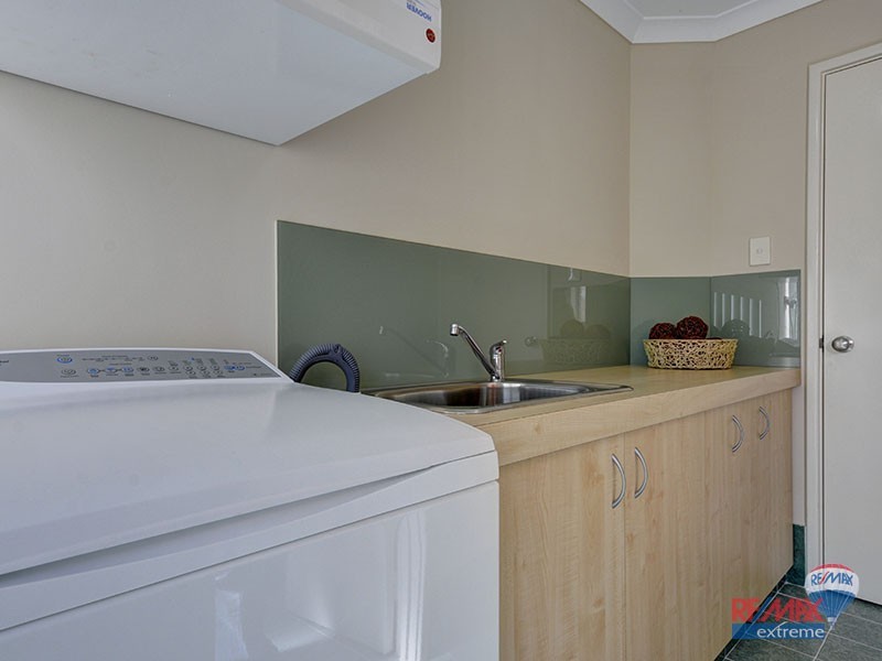 47 Busch Parkway, Pearsall WA 6065