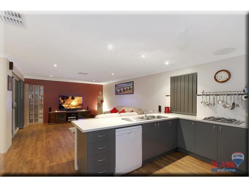 34 Amersham Crescent, Butler WA 6036