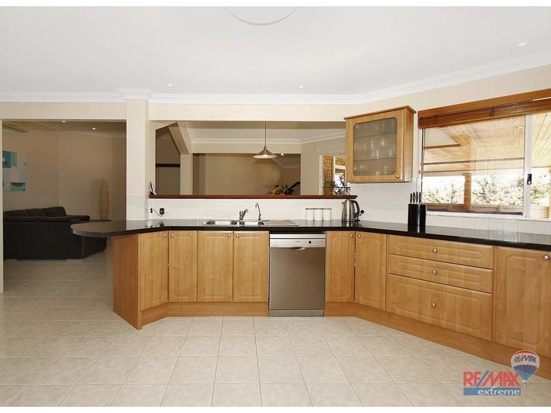 5 Fireball Way, Ocean Reef WA 6027