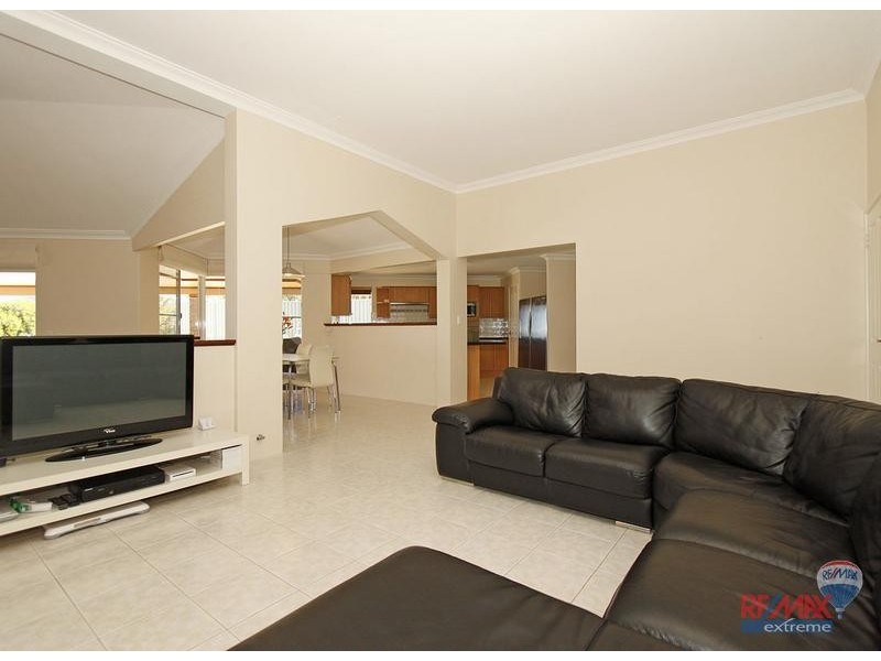 5 Fireball Way, Ocean Reef WA 6027