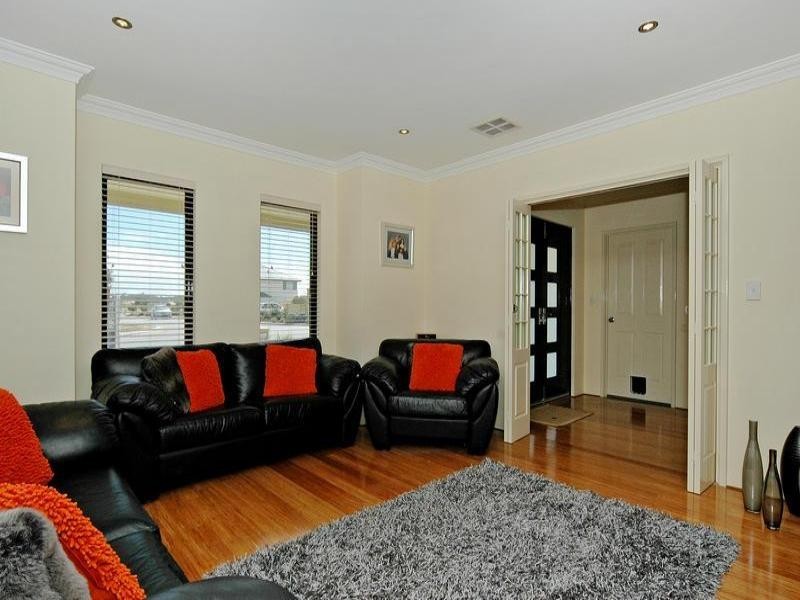 7 Beachside Dr, Burns Beach WA 6028