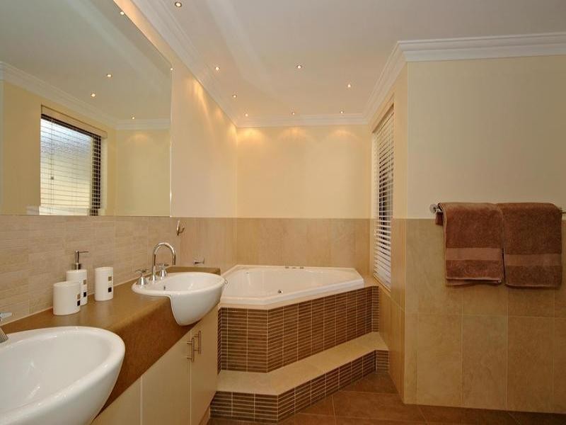 7 Beachside Dr, Burns Beach WA 6028