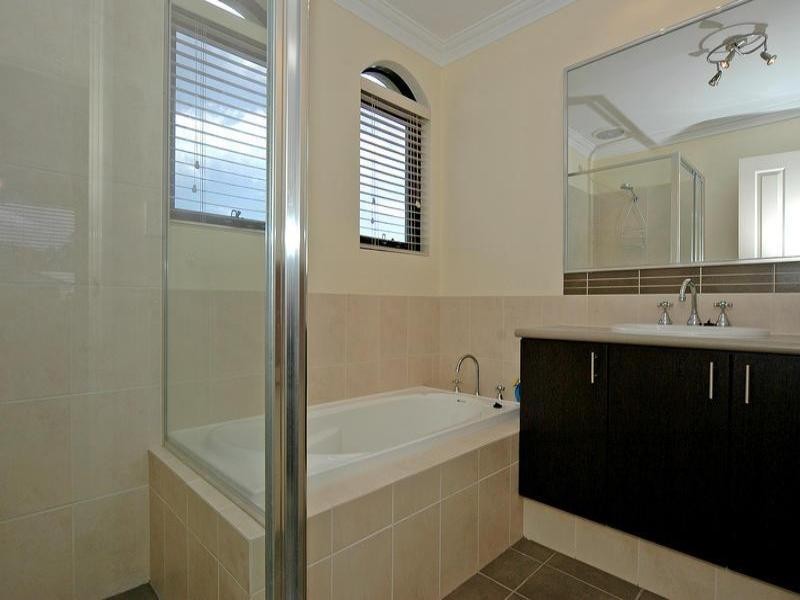 7 Beachside Dr, Burns Beach WA 6028