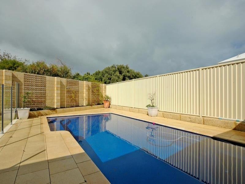 7 Beachside Dr, Burns Beach WA 6028