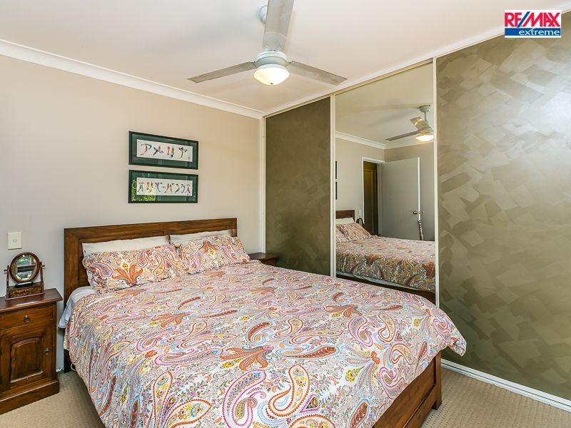 2 Davis Place*, Heathridge WA 6027