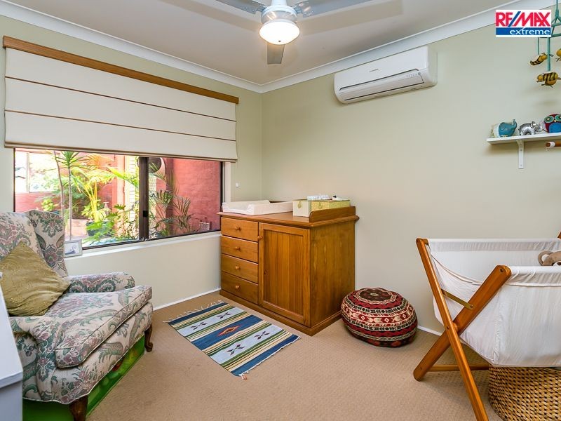 2 Davis Place*, Heathridge WA 6027