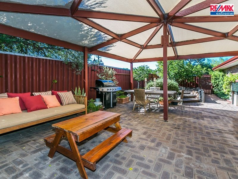2 Davis Place*, Heathridge WA 6027