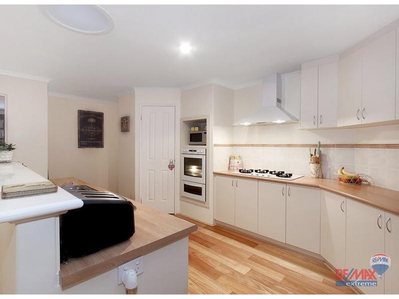 10 Kilgetty Gate, Butler WA 6036