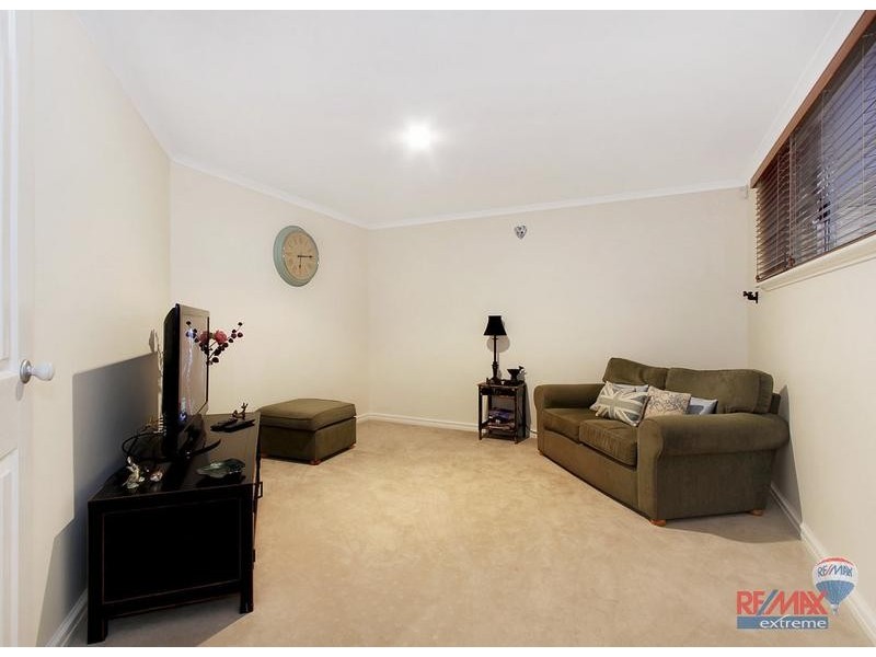 10 Kilgetty Gate, Butler WA 6036