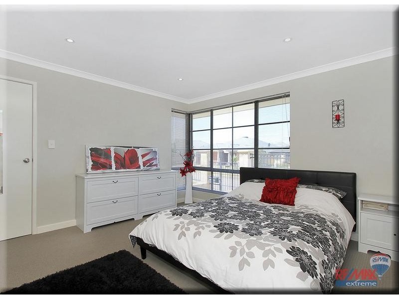 5 Whitland Street, Butler WA 6036