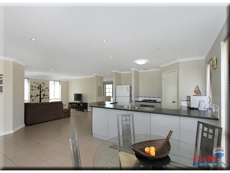 5 Whitland Street, Butler WA 6036