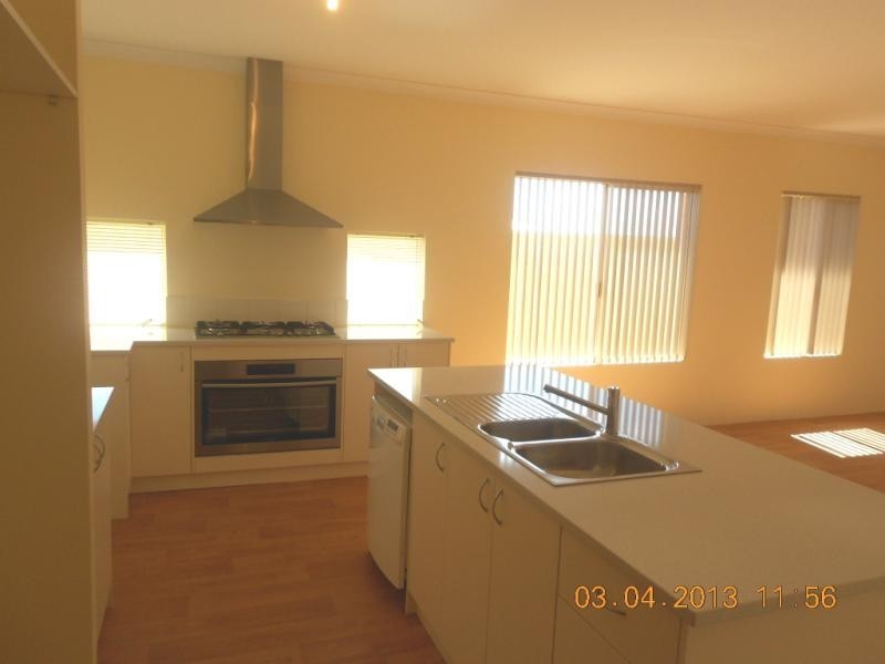 24 Benfleet Drive, Butler WA 6036