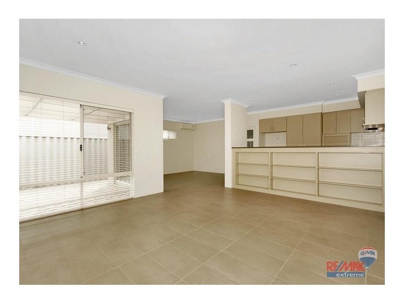 2/58 Barker Street, Belmont WA 6104