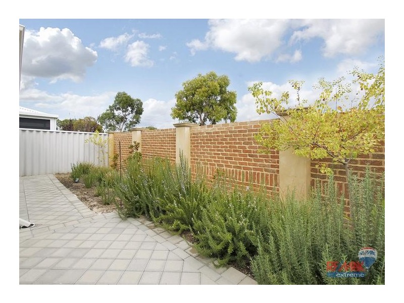 2/58 Barker Street, Belmont WA 6104