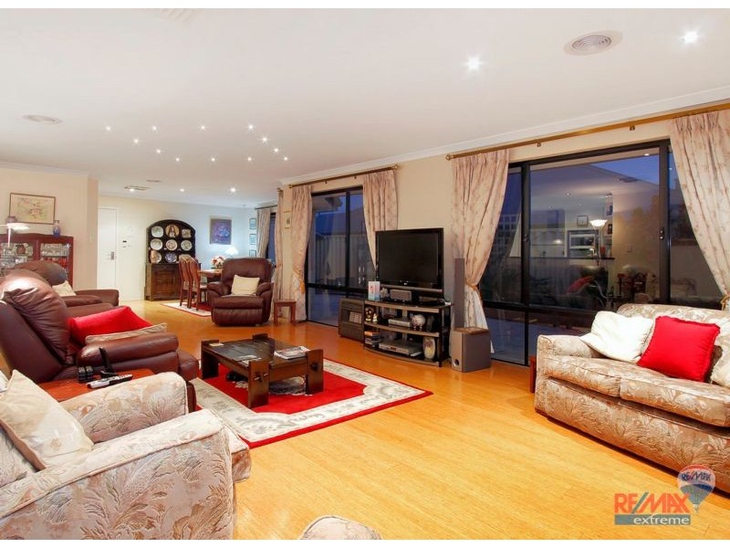 2 Writtle Street, Butler WA 6036