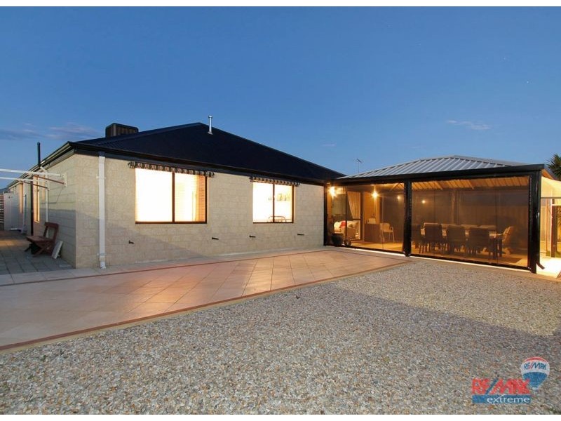 2 Writtle Street, Butler WA 6036