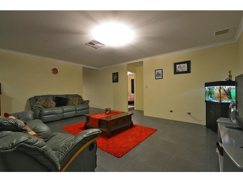 32 Redington Drive, Butler WA 6036