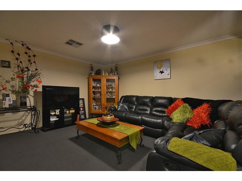 32 Redington Drive, Butler WA 6036