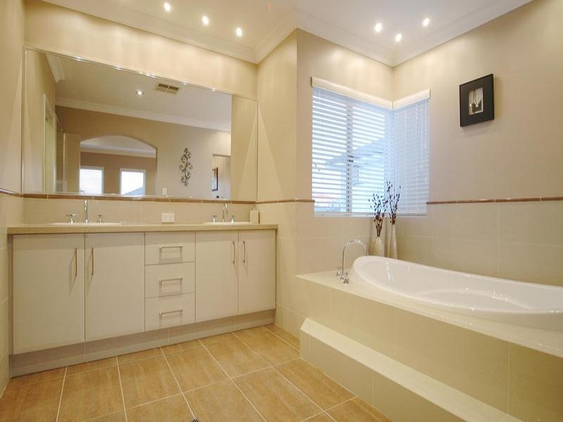 13 Kianga Crescent, Burns Beach WA 6028