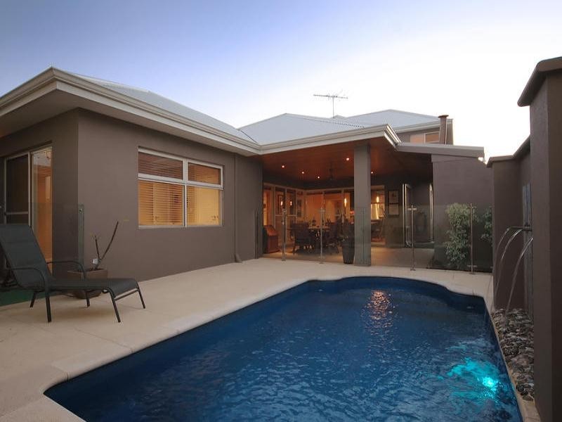 13 Kianga Crescent, Burns Beach WA 6028