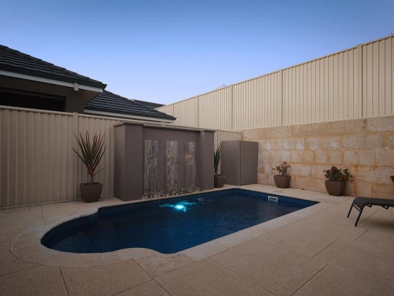 13 Kianga Crescent, Burns Beach WA 6028