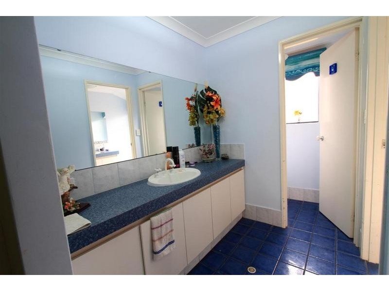 10 Sefton Place, Landsdale WA 6065