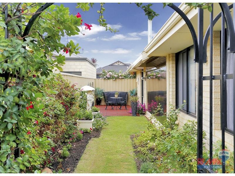 8 Moorlinch Street, Butler WA 6036