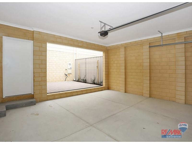 8/160 Celebration Boulevard, Clarkson WA 6030