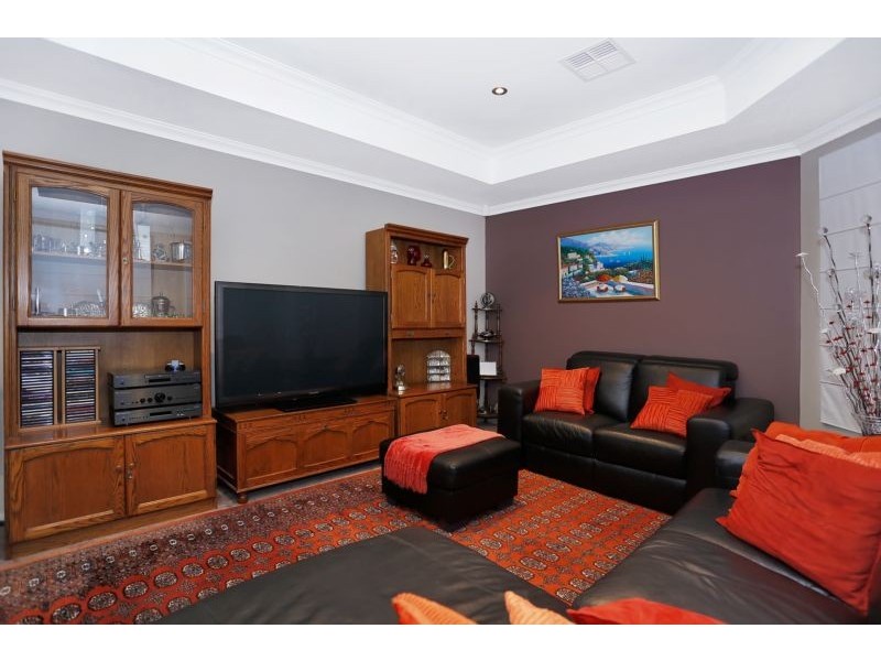 92 Kembla Circle*, Madeley WA 6065