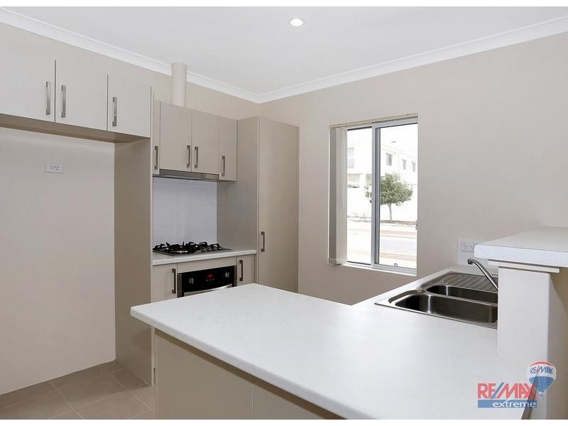 11/160 Celebration Boulevard, Clarkson WA 6030