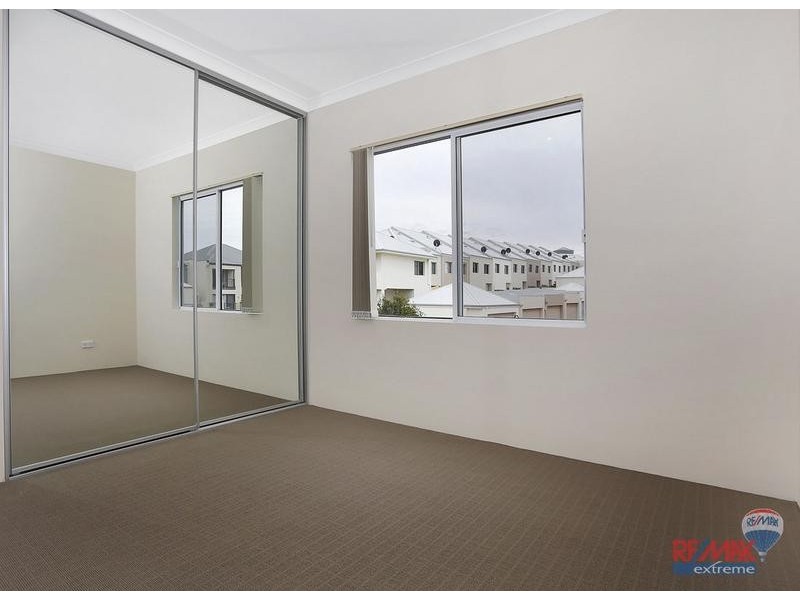 11/160 Celebration Boulevard, Clarkson WA 6030