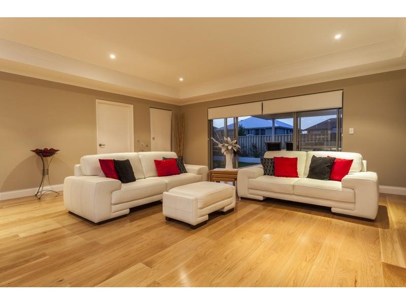 10 Venice Entrance, Iluka WA 6028