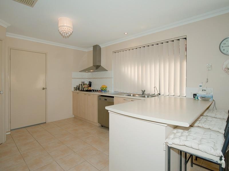 25 Cheshire Entrance, Butler WA 6036