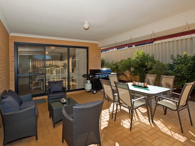 25 Cheshire Entrance, Butler WA 6036