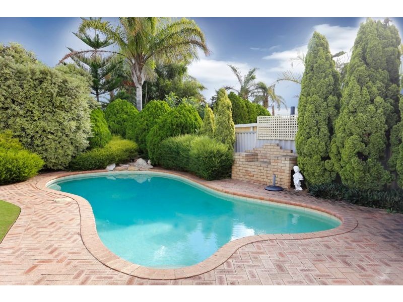 66 Aristride Drive, Kallaroo WA 6025