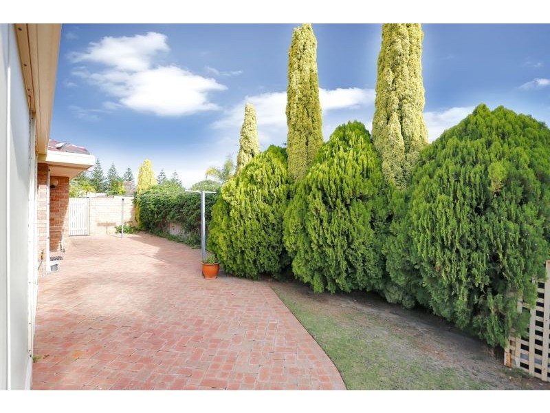 66 Aristride Drive, Kallaroo WA 6025