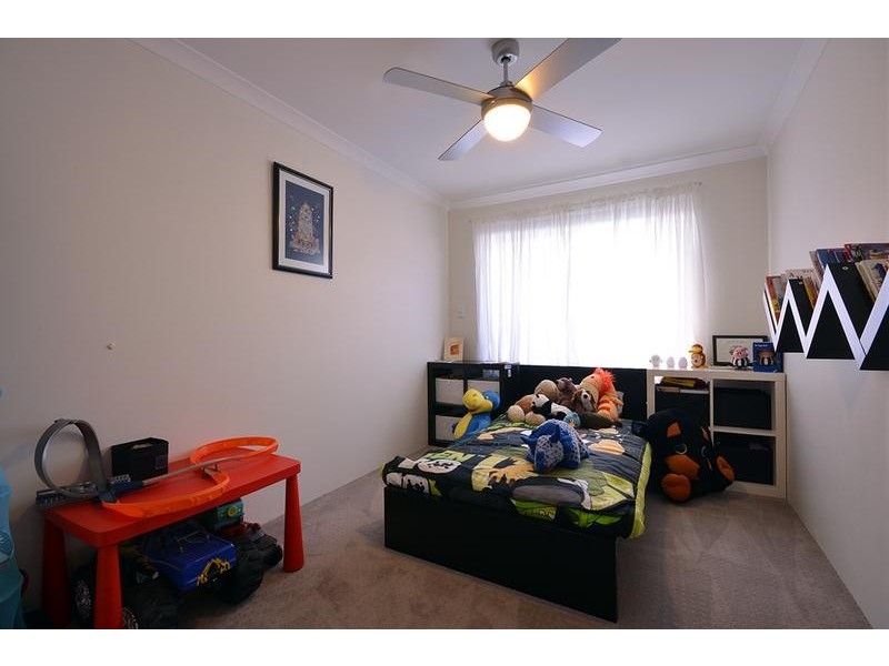 11 Manyleaf Link, Banksia Grove WA 6031